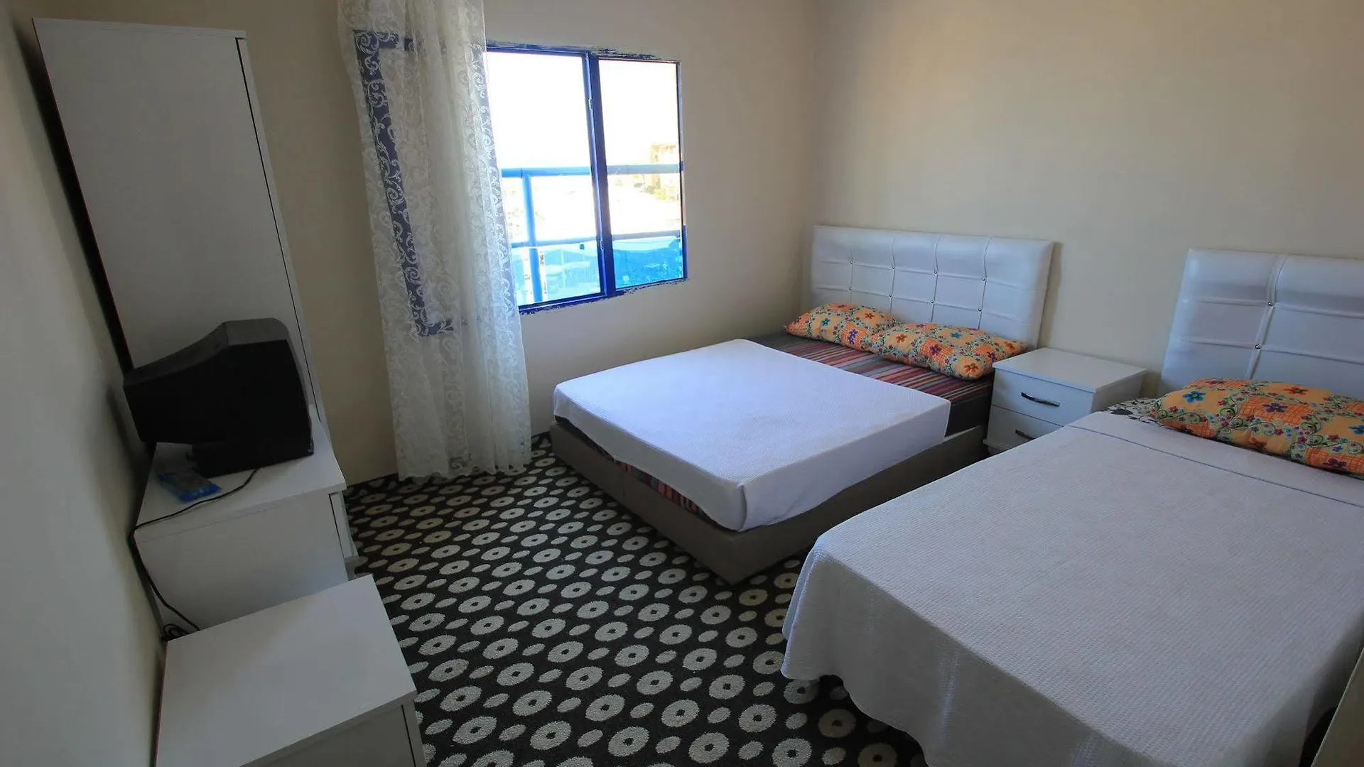 Club Anra Hotel كوشاداسيه